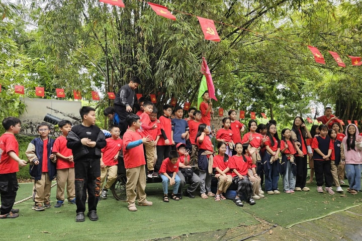 Hà Nội yêu cầu các trường công khai đường dây nóng xử lý bạo lực học đường