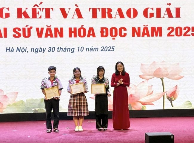 Trao giải cuộc thi Đại sứ văn hóa đọc năm 2025