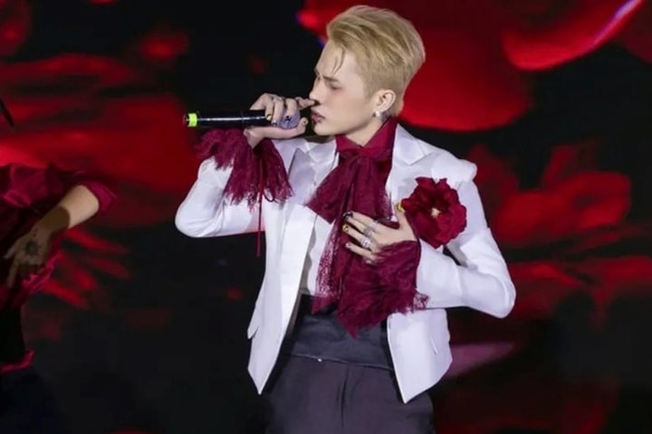 Xử phạt Công ty The East và ca sĩ Jack vì vi phạm quy định về biểu diễn nghệ thuật