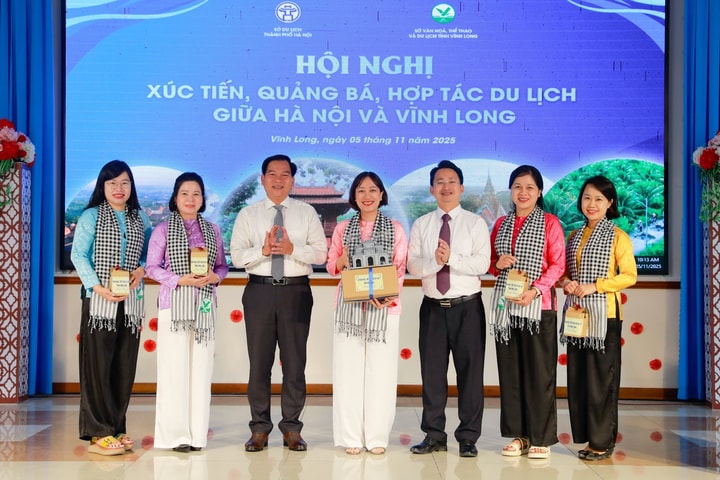 Thủ đô Hà Nội và tỉnh Vĩnh Long hợp tác phát triển du lịch trong kỷ nguyên mới