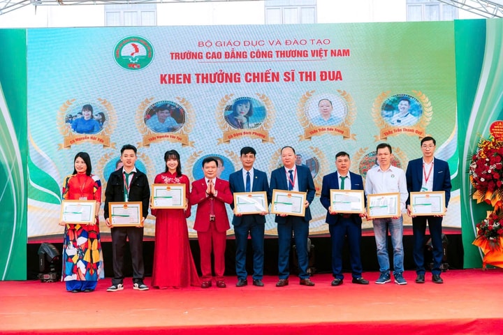 Trường Cao đẳng Công thương Việt Nam đẩy mạnh chuyển đổi số toàn diện