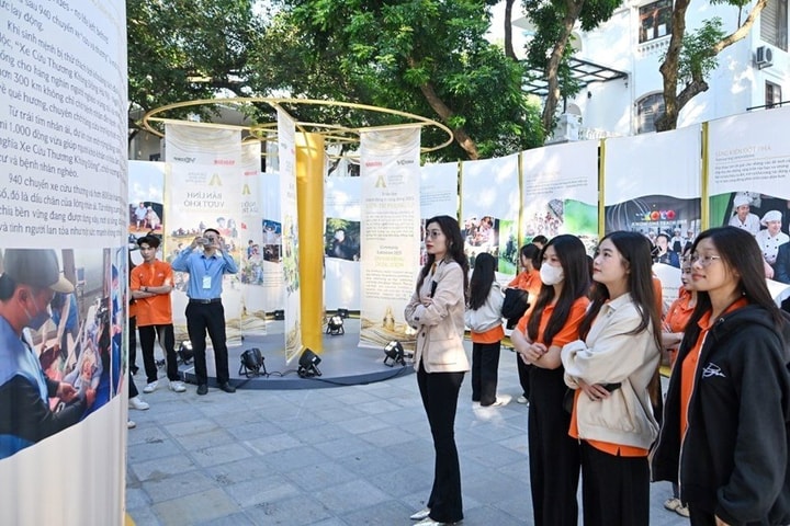 Khai mạc triển lãm và vòng chung kết Giải thưởng Hành động vì cộng đồng