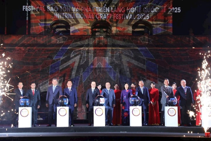 Khai mạc Festival Bảo tồn và Phát triển Làng nghề Quốc tế năm 2025