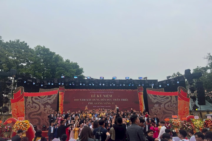 Đền Đức Trần triều tròn một thế kỷ: Tỏa sáng linh khí hun đúc hồn thiêng sông núi