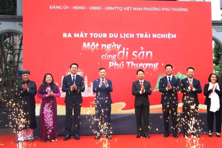 Ra mắt tour du lịch “Một ngày cùng di sản Phú Thượng”