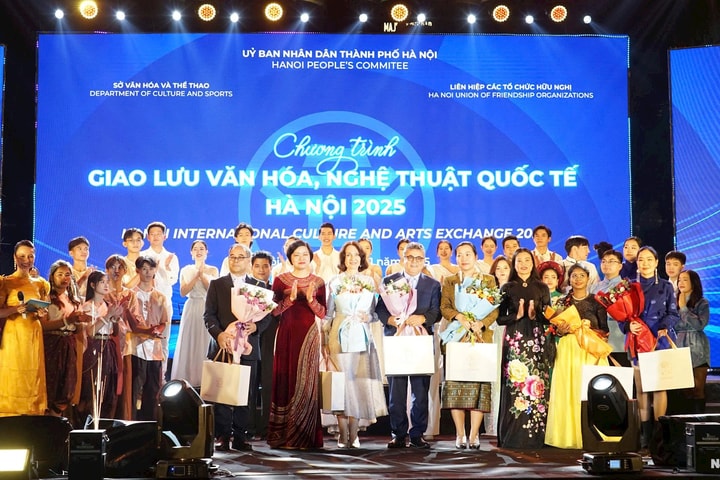 Giao lưu văn hóa nghệ thuật quốc tế Hà Nội 2025: Cầu nối lan tỏa hòa bình và hữu nghị