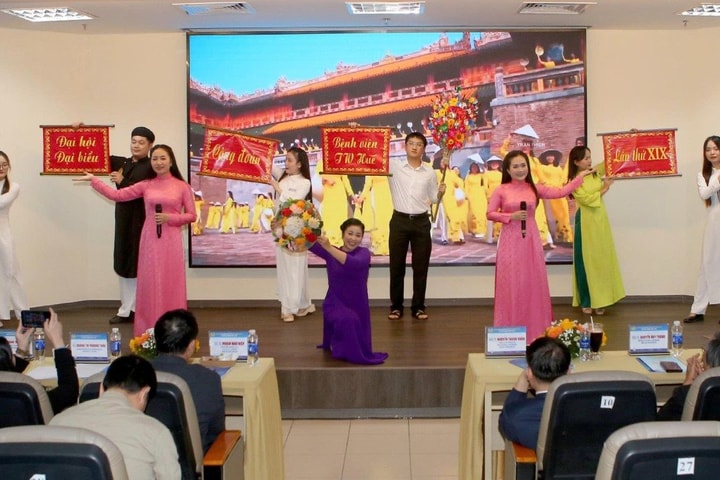 Xây dựng Công đoàn Bệnh viện Trung ương Huế “Đoàn kết – Trí tuệ – Năng động – Sáng tạo”