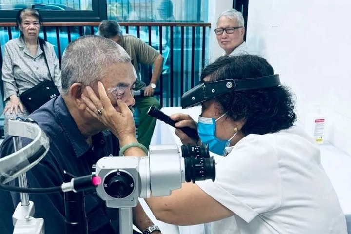 Hà Nội kiên quyết ngăn ngừa trục lợi quỹ bảo hiểm y tế trong khám chữa bệnh