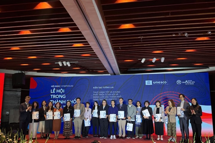 Thúc đẩy sự kết nối toàn cầu về tổ chức Lễ hội Thiết kế Sáng tạo