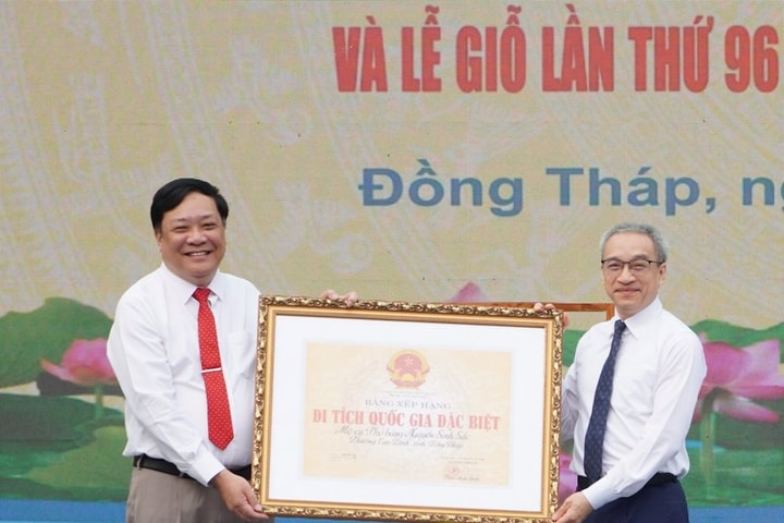 Mộ cụ Phó bảng Nguyễn Sinh Sắc được xếp hạng Di tích quốc gia đặc biệt