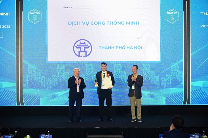 Hà Nội được trao Giải thành phố thông minh với lĩnh vực "dịch vụ công"