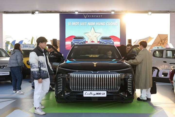 VinFast giới thiệu hệ sinh thái giao thông xanh toàn diện tại VIETNAM MOBILITY SHOW 2025