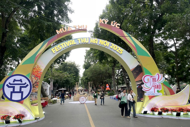 Năm 2025 GRDP của Hà Nội tăng khoảng 8,15%