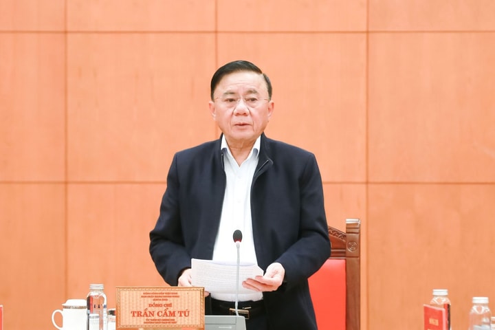 Kết luận của Bộ Chính trị về Đề án sắp xếp, tinh gọn các hội quần chúng do Đảng, Nhà nước giao nhiệm vụ