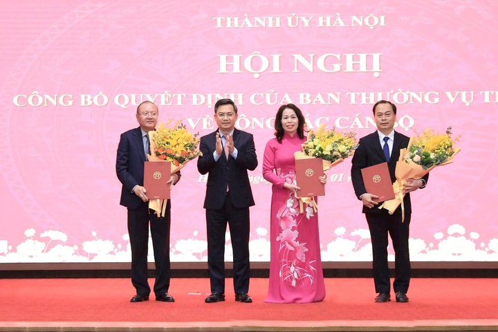 Đồng chí Nguyễn Thị Liễu làm Bí thư Đảng ủy phường Cầu Giấy