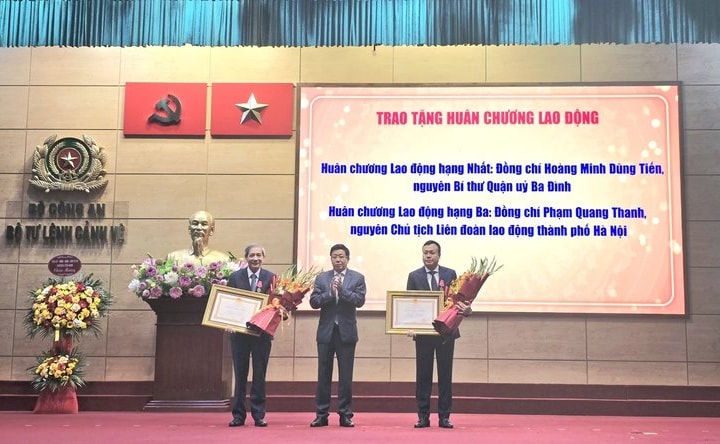 Phường Ba Đình triển khai nhiệm vụ và phát động phong trào thi đua năm 2026