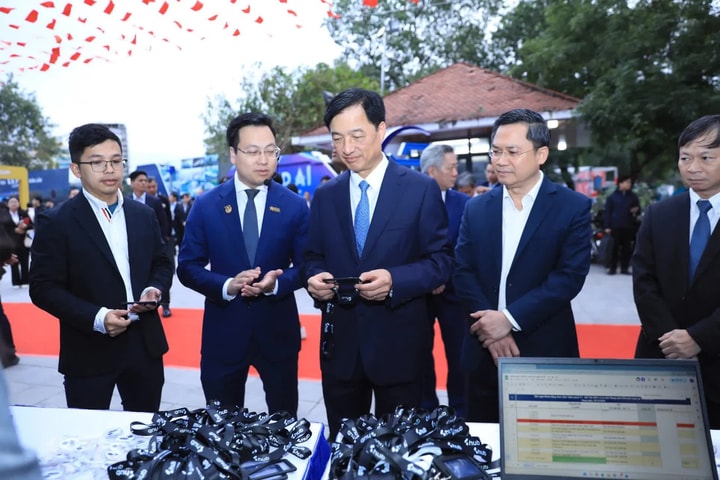 Triển khai hiệu quả Nghị quyết số 57-NQ/TW: Hà Nội vươn tầm cao mới