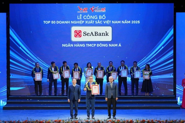 Hai giải thưởng uy tín ghi nhận chiến lược phát triển bền vững của SeABank