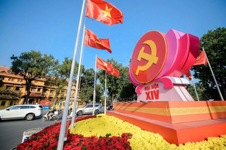 Người dân Thủ đô tin tưởng các quyết sách tại Đại hội XIV của Đảng, đất nước vươn mình trong thời kỳ mới