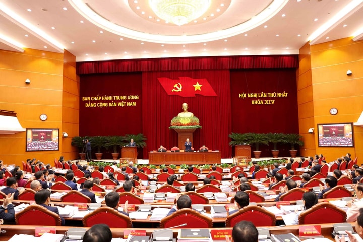 Danh sách Bộ Chính trị, Ban Bí thư Ban Chấp hành Trung ương Đảng khóa XIV