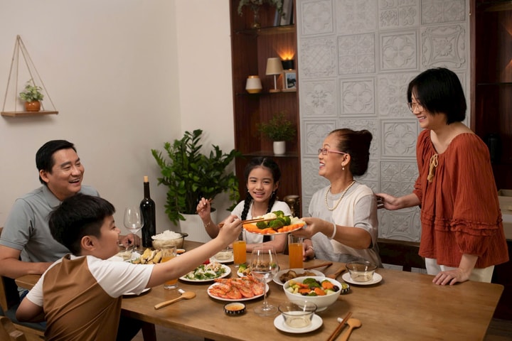 “Lịch Tết Hôm Nay”: Không khí Tết sớm lan tỏa trong từng câu chuyện đời thường