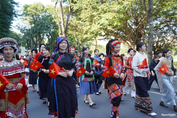 Hà Nội khai mở mùa du lịch 2026 với "Get on Hanoi"