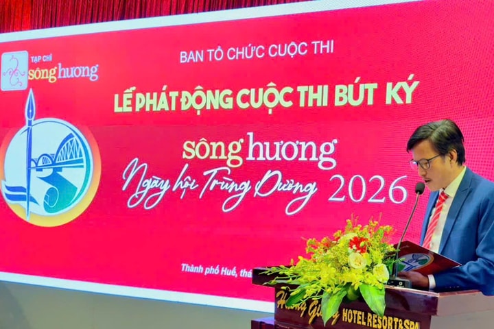 Phát động cuộc thi bút ký với chủ đề “Sông Hương - ngày hội trùng dương” năm 2026