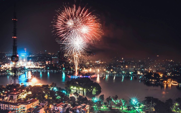Hà Nội bắn pháo hoa tại 31 điểm trong đêm Giao thừa Tết Bính Ngọ 2026