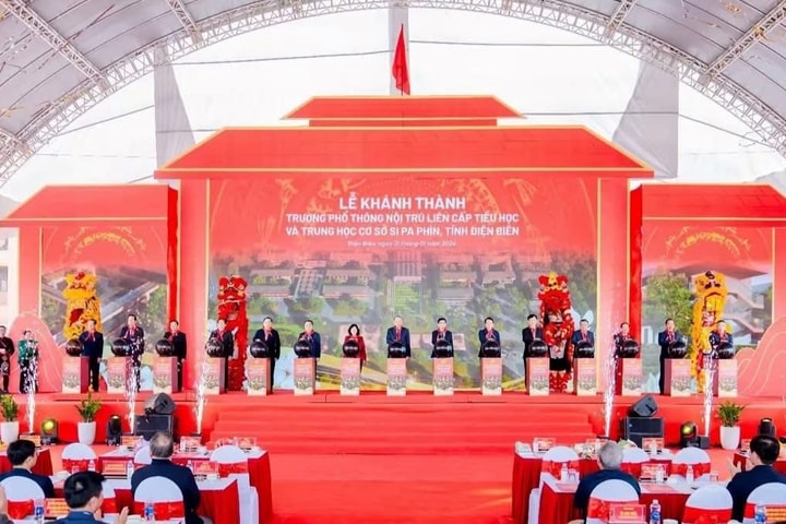 Đưa vào vận hành hệ thống nước sạch tại Trường phổ thông nội trú liên cấp Si Pa Phìn, tỉnh Điện Biên