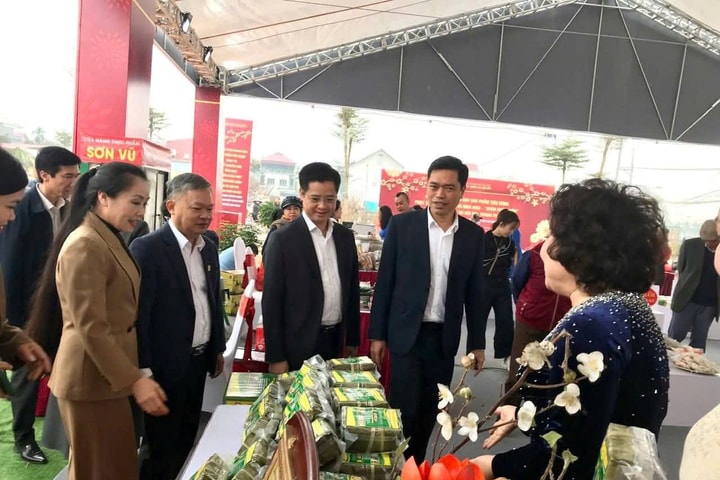 "Xuân Đoàn Viên" kết nối sản phẩm tiêu dùng phục vụ Tết Bính Ngọ 2026