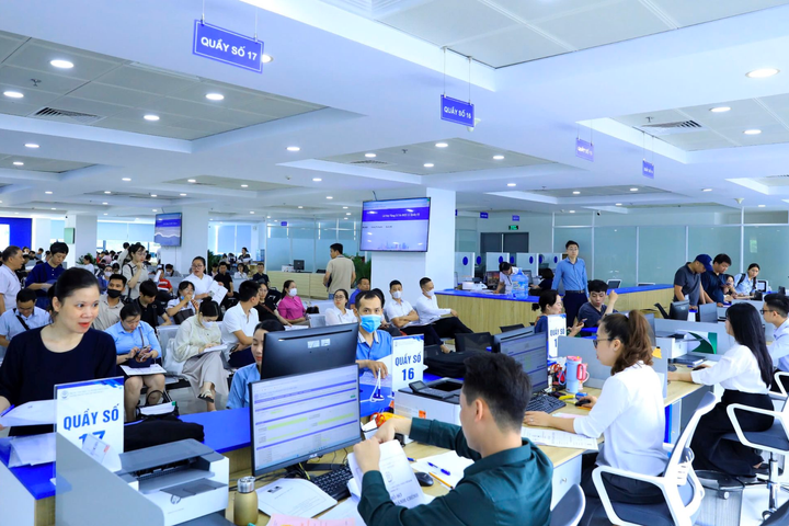 Hà Nội bảo đảm minh bạch, công khai trong việc tiếp nhận, giải quyết thủ tục hành chính