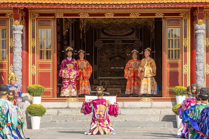 Tái hiện lễ Thiết triều Nguyên đán của triều Nguyễn ở điện Thái Hòa