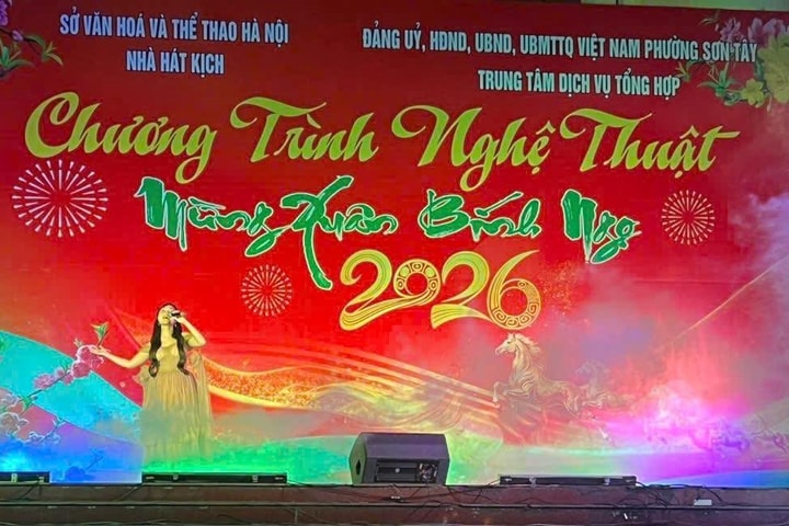 Xứ Đoài Sơn Tây rực rỡ pháo hoa, rộn ràng chương trình nghệ thuật mừng Xuân Bính Ngọ 2026