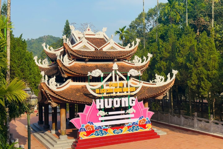 Lễ hội chùa Hương 2026: Ứng dụng công nghệ chuyển đổi số để quản lý lễ hội