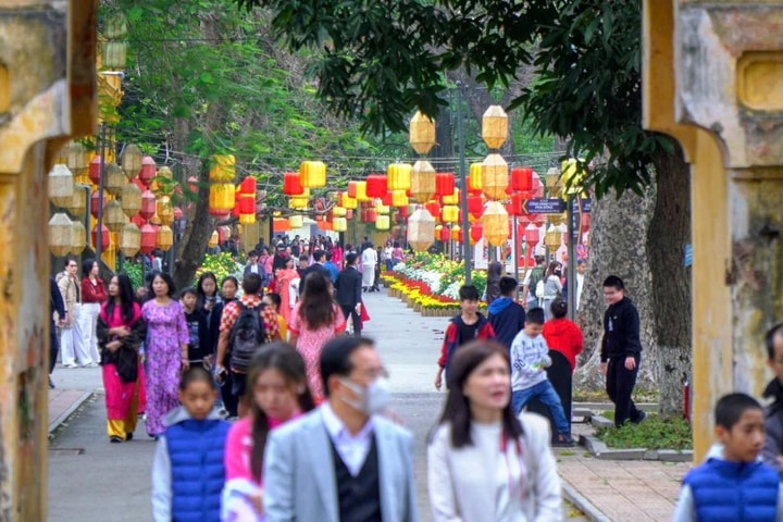 Hà Nội mở cửa miễn phí 17 điểm di tích, danh lam thắng cảnh