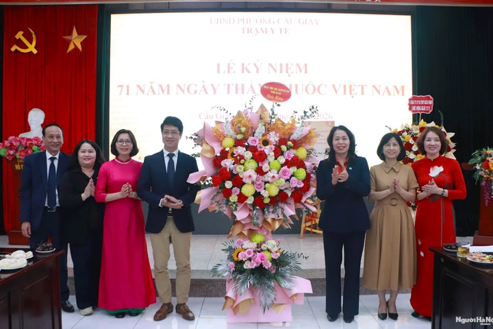 Phường Cầu Giấy gặp mặt kỷ niệm 71 năm Ngày Thầy thuốc Việt Nam