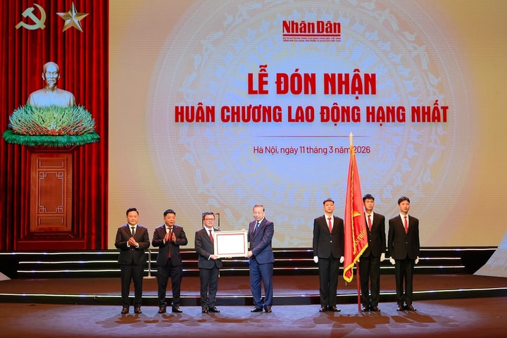 Báo Nhân Dân kỷ niệm 75 năm Ngày ra số đầu và đón nhận Huân chương Lao động hạng Nhất