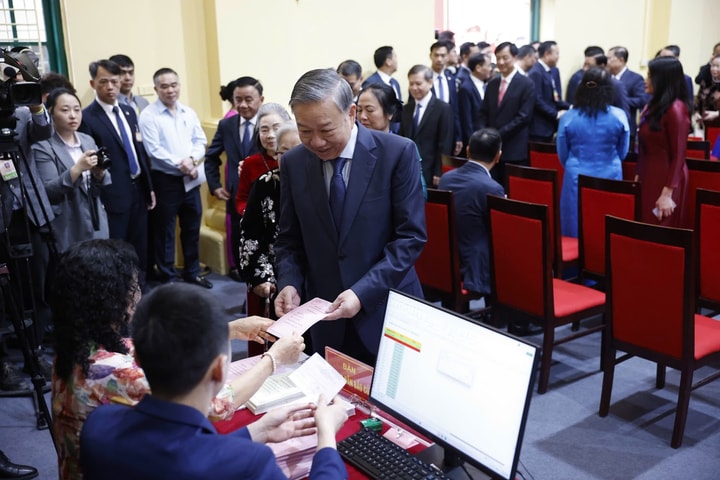 Lãnh đạo Đảng, Nhà nước tham gia bỏ phiếu bầu ĐBQH khóa XVI và đại biểu HĐND các cấp nhiệm kỳ 2026-2031