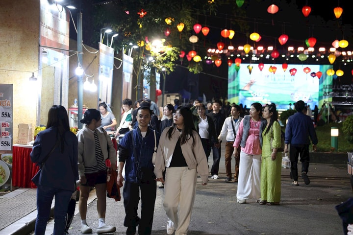 Lễ hội Du lịch Hà Nội 2026 thu hút gần 80.000 lượt khách