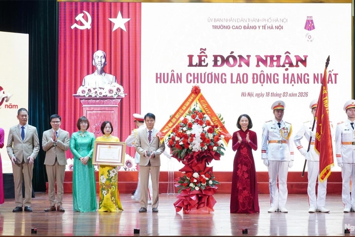 Trường Cao đẳng Y tế Hà Nội tổ chức lễ kỷ niệm 60 năm ngày thành lập và đón nhận Huân chương Lao động hạng Nhất