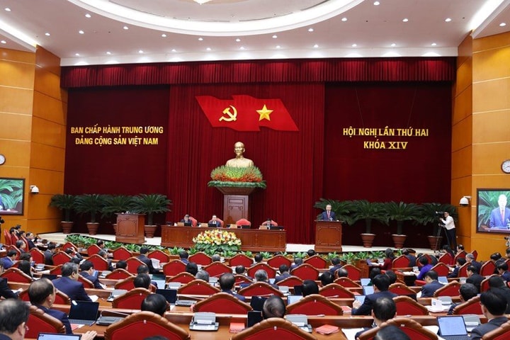 Thông báo Hội nghị lần thứ hai Ban Chấp hành Trung ương Đảng khóa XIV