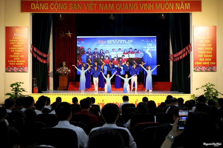 Trường Cao đẳng Công nghệ cao Hà Nội: Gắn đào tạo với chuyển đổi số, kiến tạo hệ sinh thái giáo dục – công nghệ