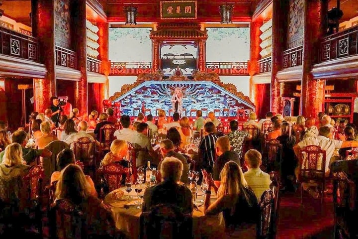 Ẩm thực và nghệ thuật hòa quyện trong chương trình “Dạ yến Hoàng cung”