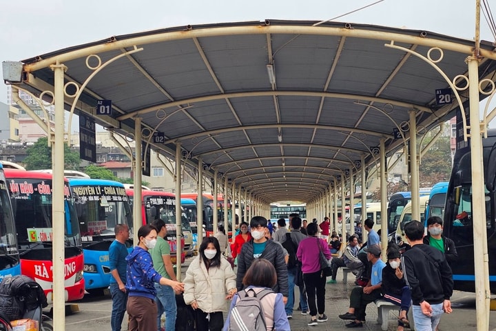 Hà Nội tăng cường 500 xe khách phục vụ kỳ nghỉ lễ 30/4 - 1/5