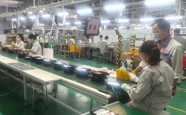 Triển khai phong trào thi đua “Doanh nghiệp Thủ đô đổi mới sáng tạo, hội nhập và phát triển”