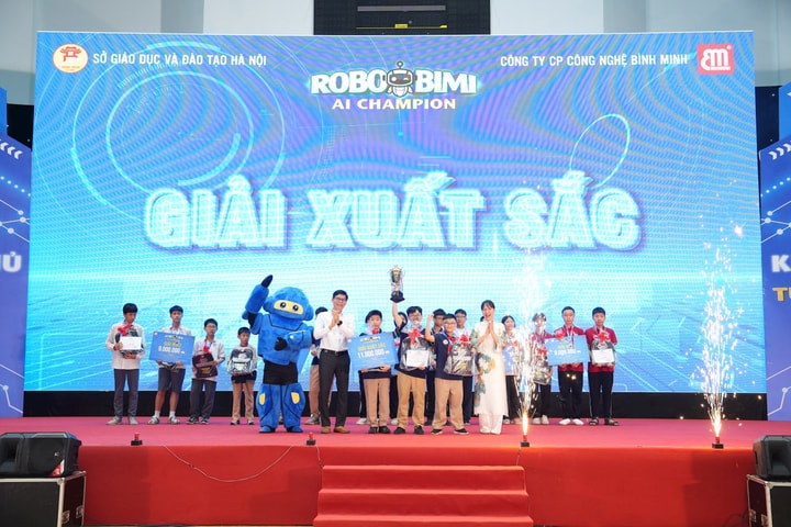 "ROBOBIMI AI CHAMPION": Hà Nội khẳng định vai trò đi đầu trong đổi mới tư duy và phương thức dạy học