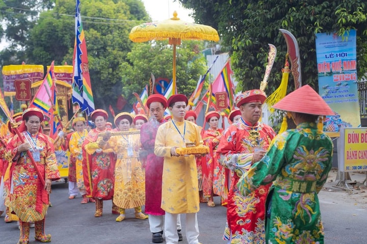 Rực rỡ sắc màu trong lễ hội Điện Huệ Nam, không gian sinh hoạt văn hóa đặc trưng ở Cố đô Huế