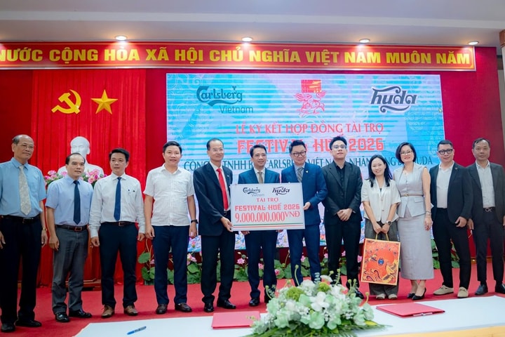 Bia Carlberg Việt Nam, “Nhà tài trợ Bạch kim” của Festival Huế 2026