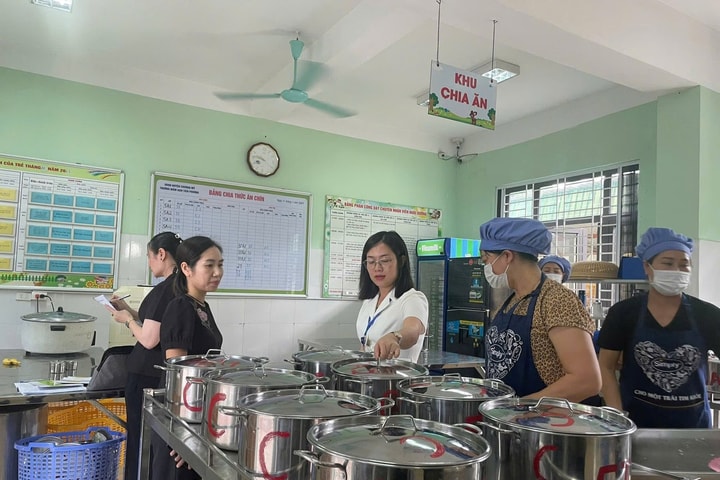 Phường Chương Mỹ đẩy mạnh quản lý, bảo đảm an toàn thực phẩm trên địa bàn