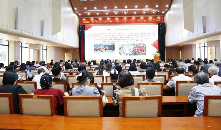 Phường Hà Đông triển khai thực hiện Chỉ thị số 09-CT/TU và Quy định số 11-QĐ/TU của Thành uỷ Hà Nội